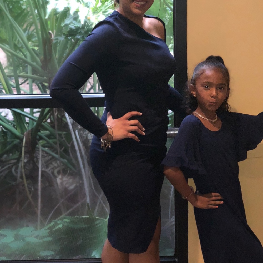 Pretty little thing Navy midi dress